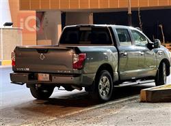 Nissan Titan